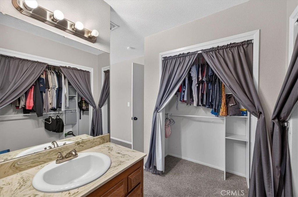2090 Paddock Property Photo 19