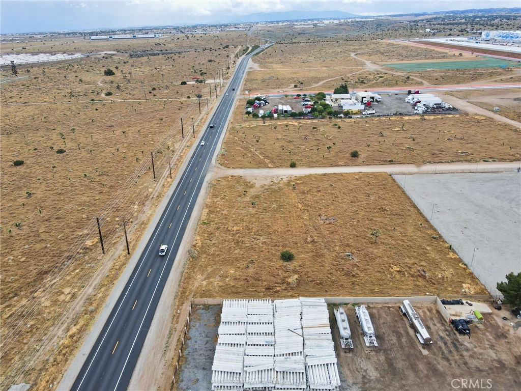 0 Us-395 Property Photo 2