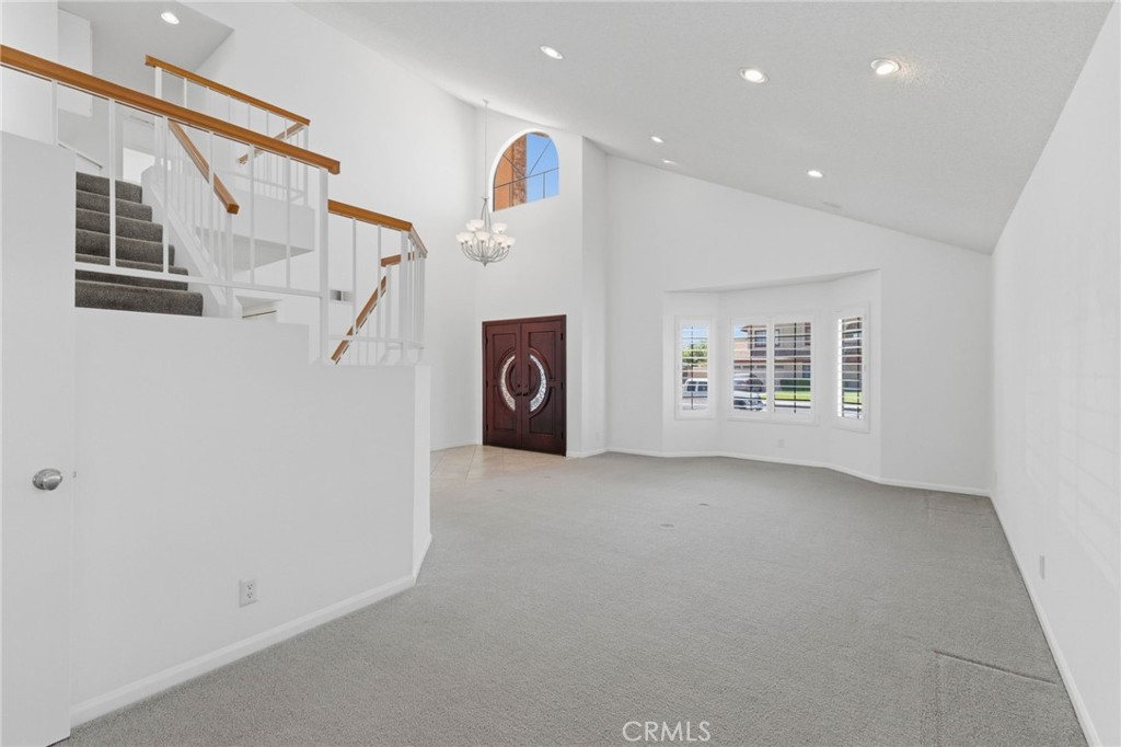 1090 W Huff Street Property Photo 10