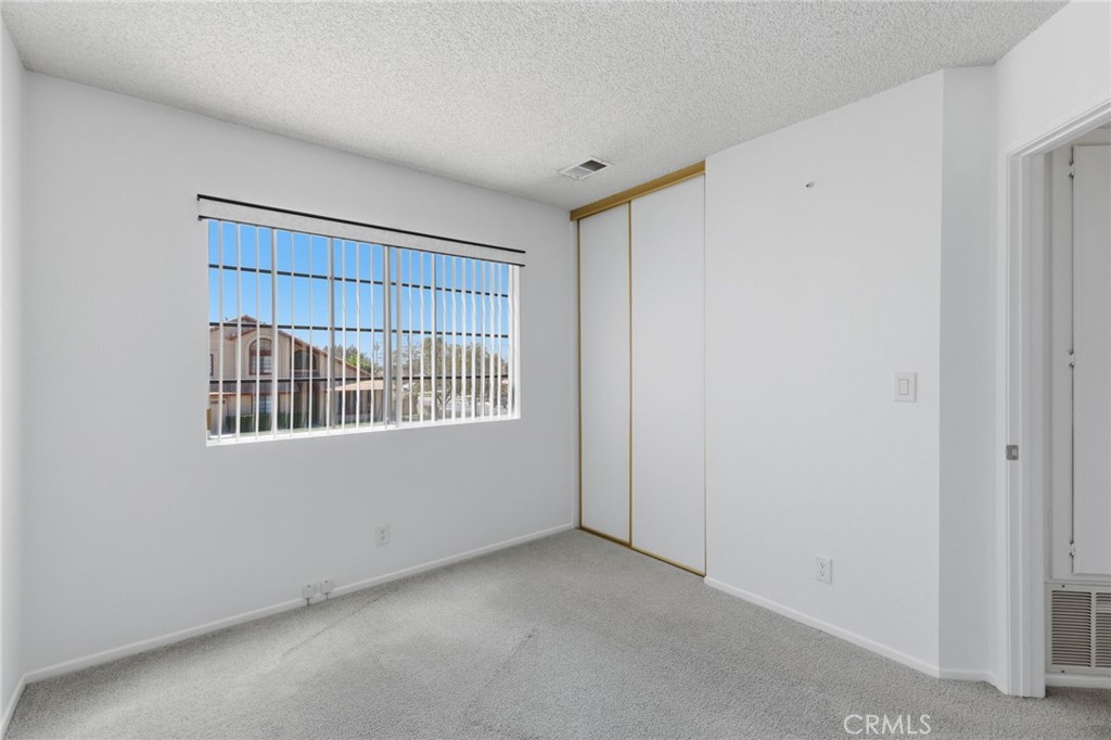 1090 W Huff Street Property Photo 29