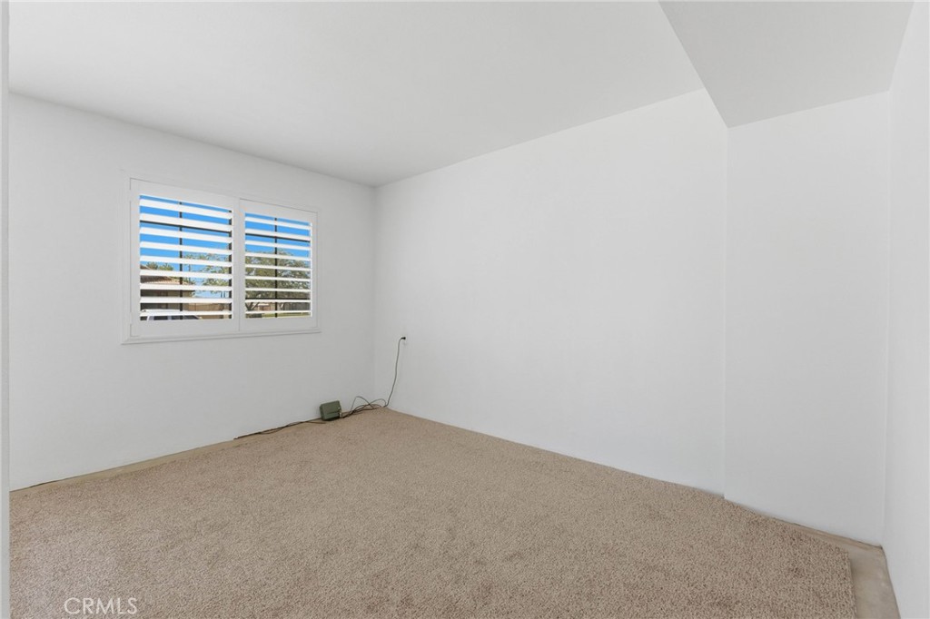 1090 W Huff Street Property Photo 33