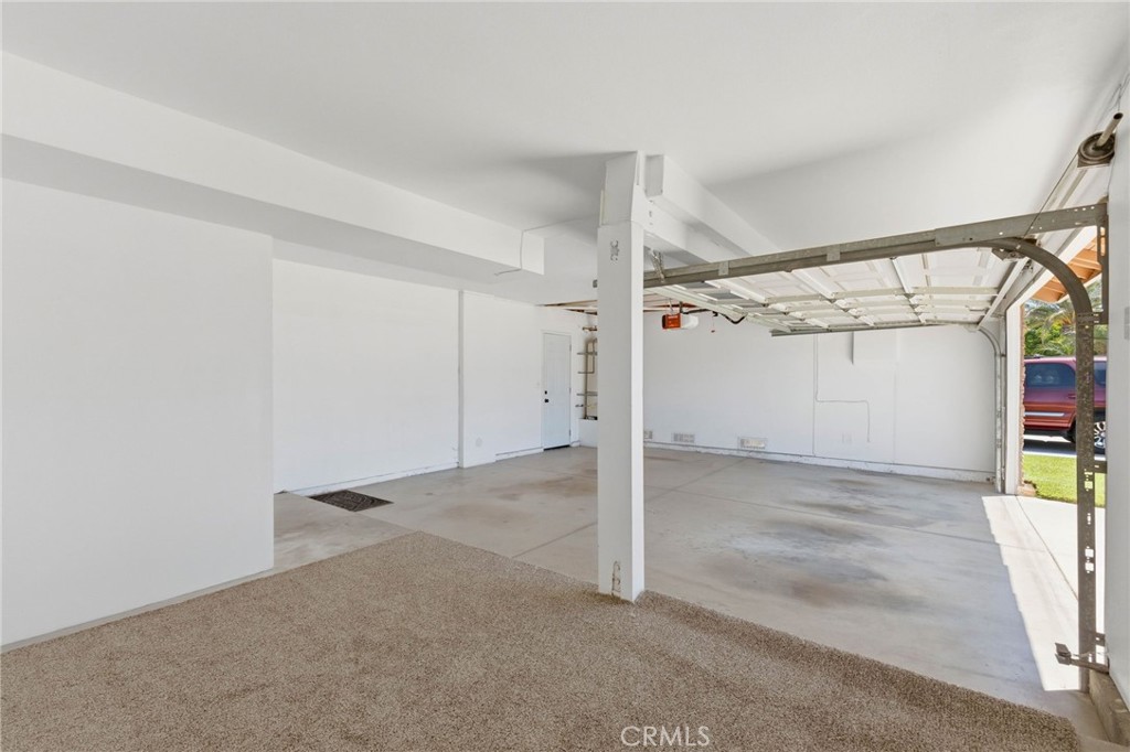 1090 W Huff Street Property Photo 37