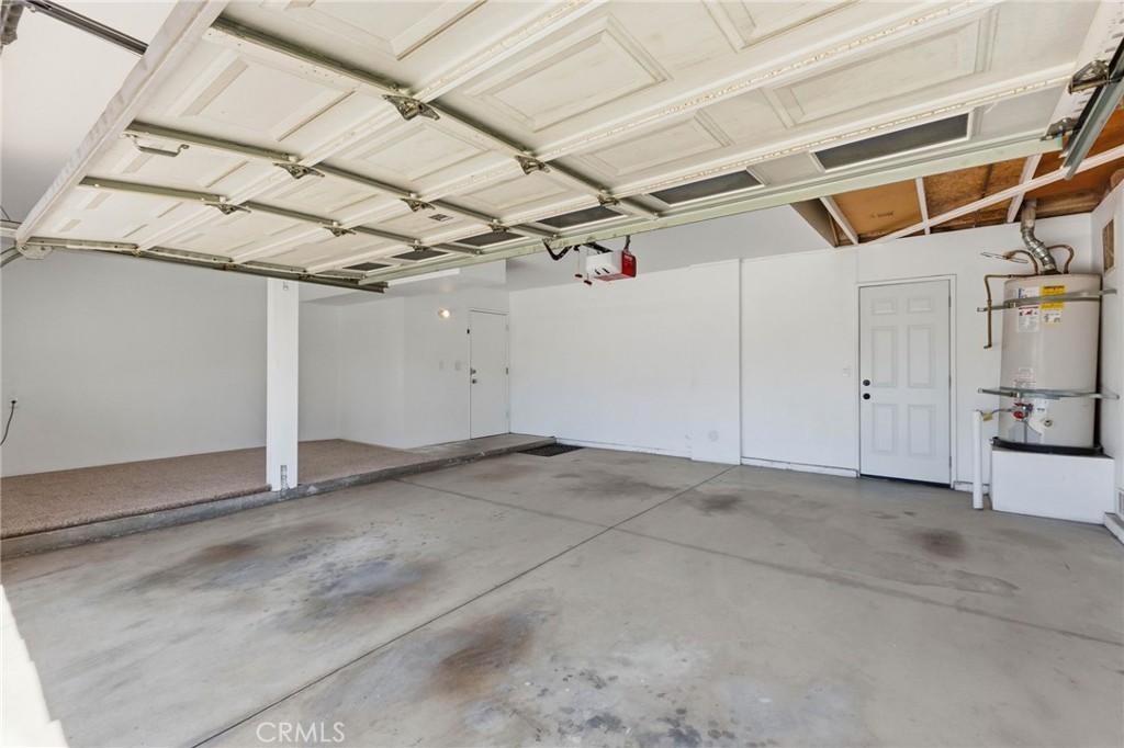 1090 W Huff Street Property Photo 38