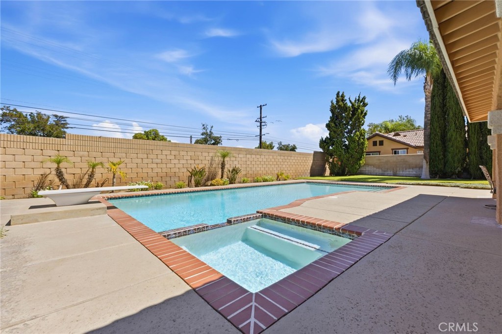 1090 W Huff Street Property Photo 49