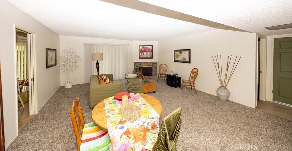 1854 W Skywood Property Photo 5
