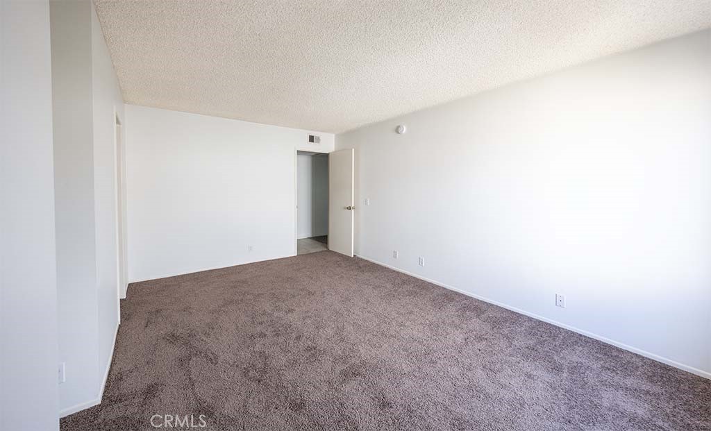1854 W Skywood Property Photo 14