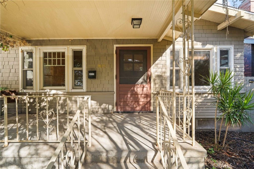 3975 77 8th Avenue Property Photo 5