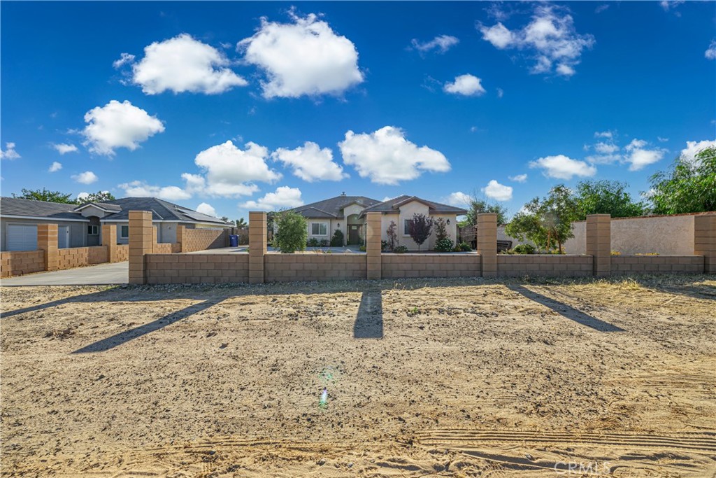 42620 25th W Property Photo 5