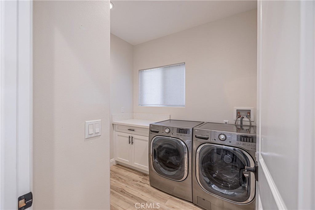 42620 25th W Property Photo 15