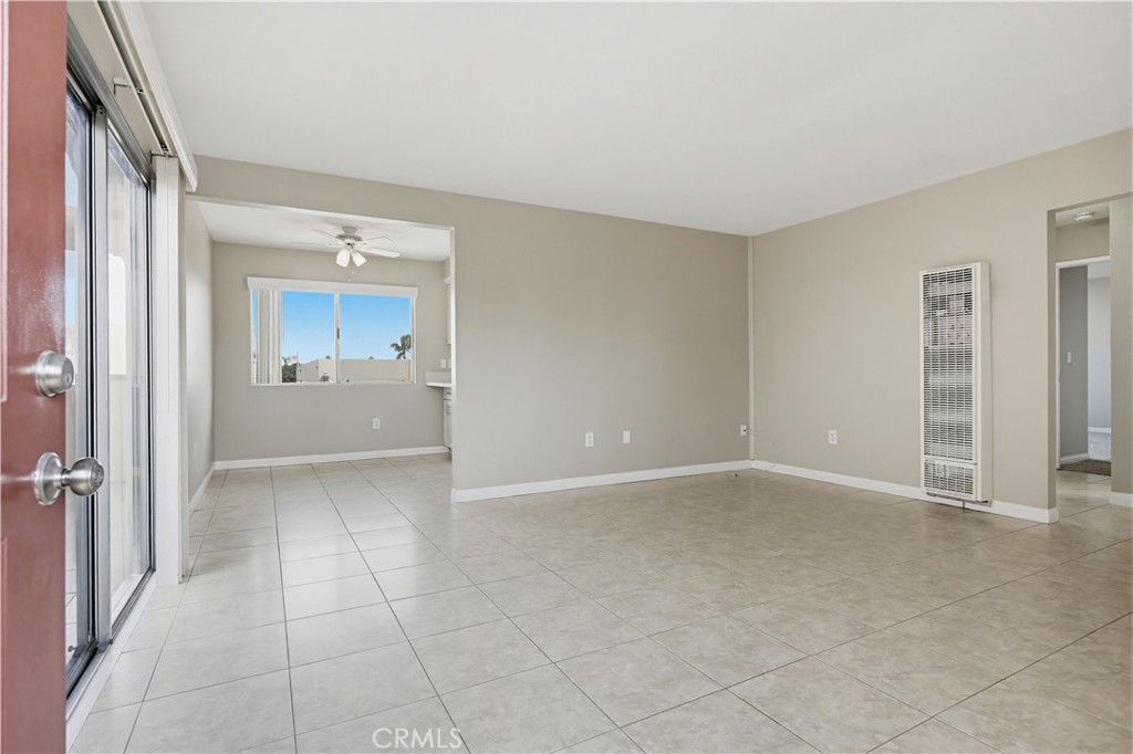 5571 Reno Circle Property Photo 14