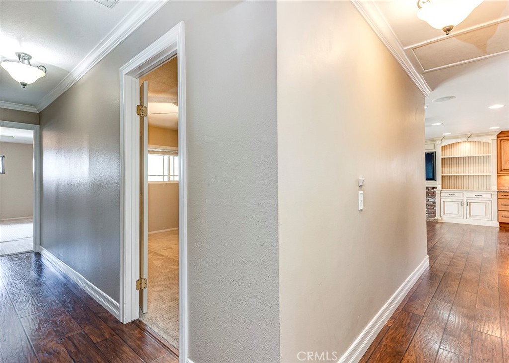 718 Meade Avenue Property Photo 11