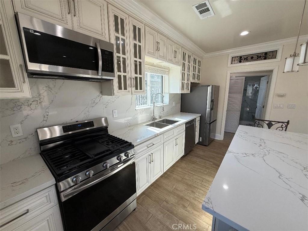 3843 Weston Pl A Property Photo 1
