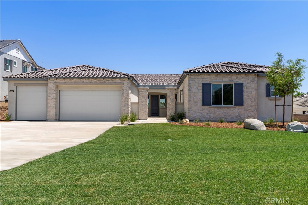 5645 Brittany Property Photo 40