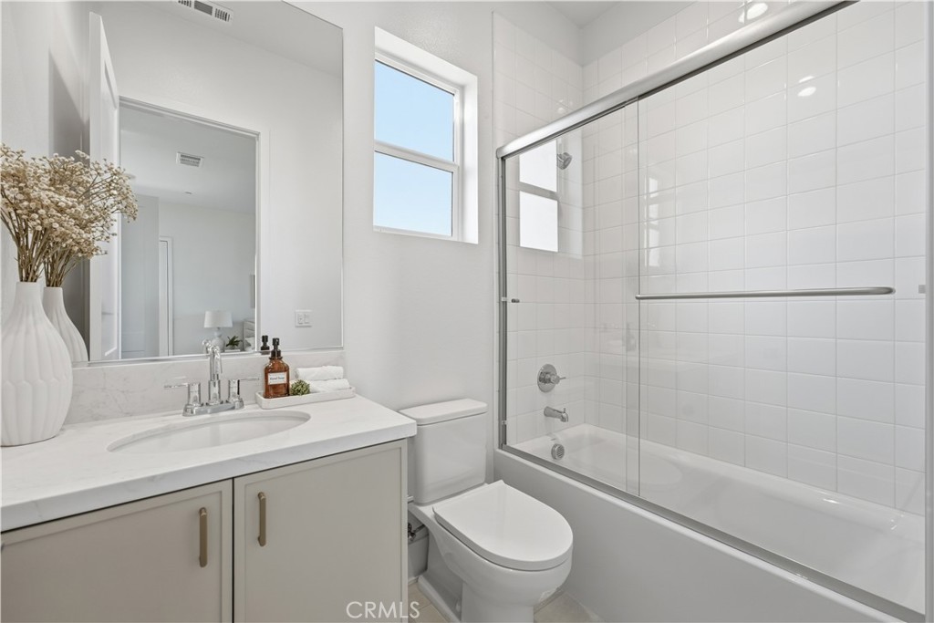 5645 Brittany Property Photo 41