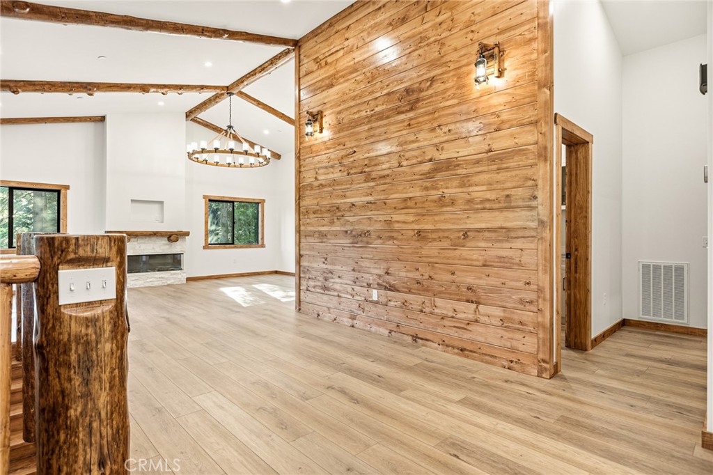 26325 Jacqueline Rd Property Photo 10