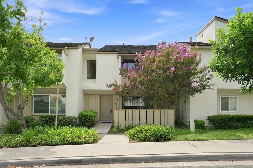 766 Cactus Court Property Photo 1