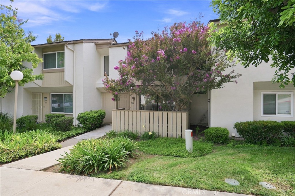 766 Cactus Court Property Photo 4