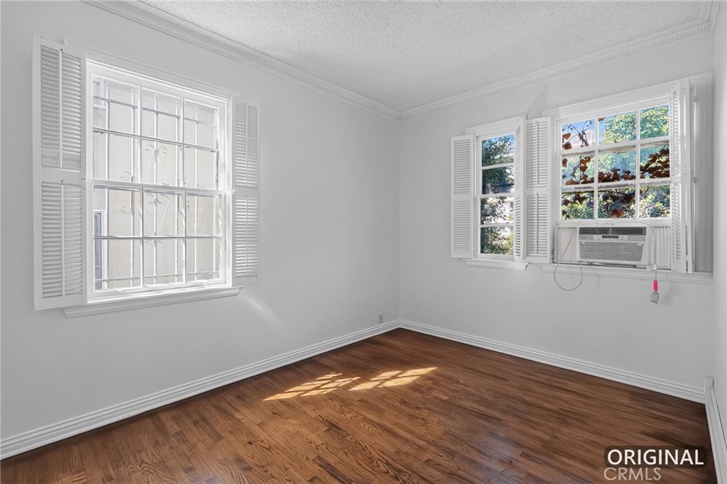 1280 S Beverly Glen Property Photo 13