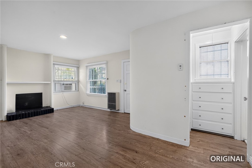 1274 S Beverly Glen Property Photo 6