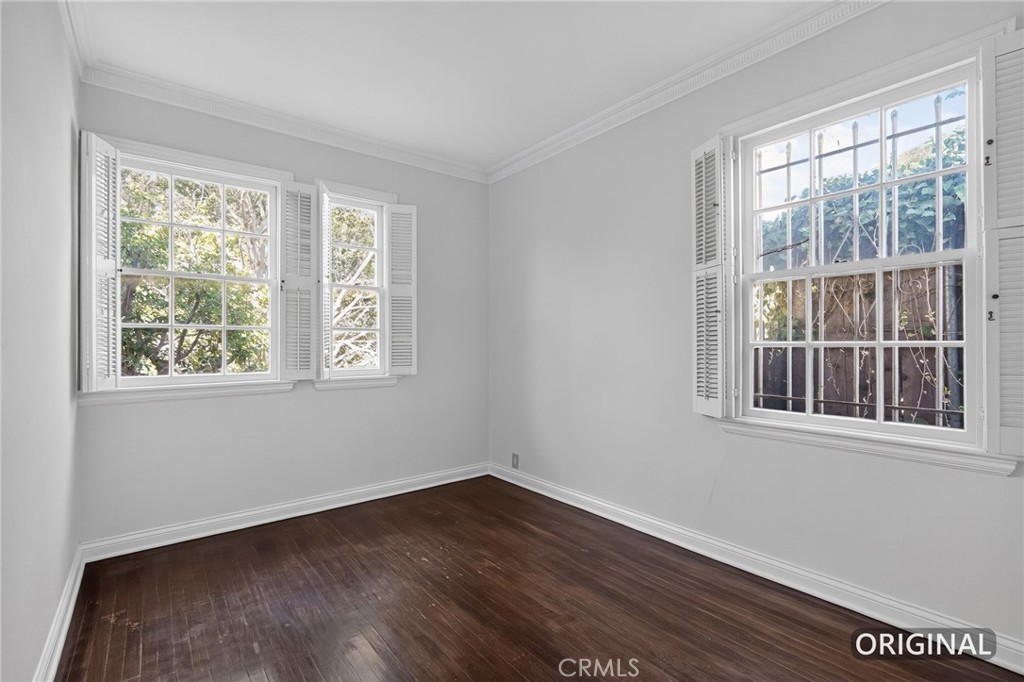 1274 S Beverly Glen Property Photo 22