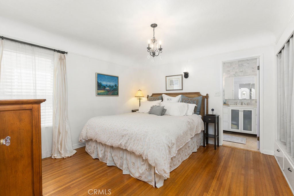 157 Pomona Property Photo 27