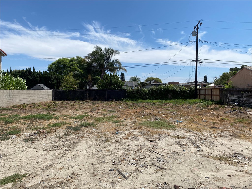 13062 Monroe Street Property Photo 1