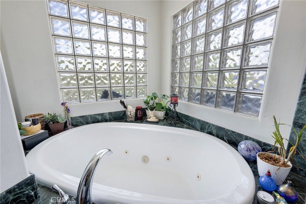 18166 Bangor Property Photo 24