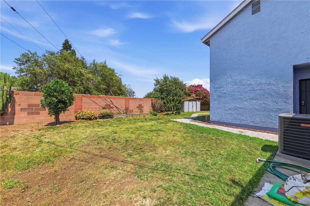 4201 W Oak Property Photo 32