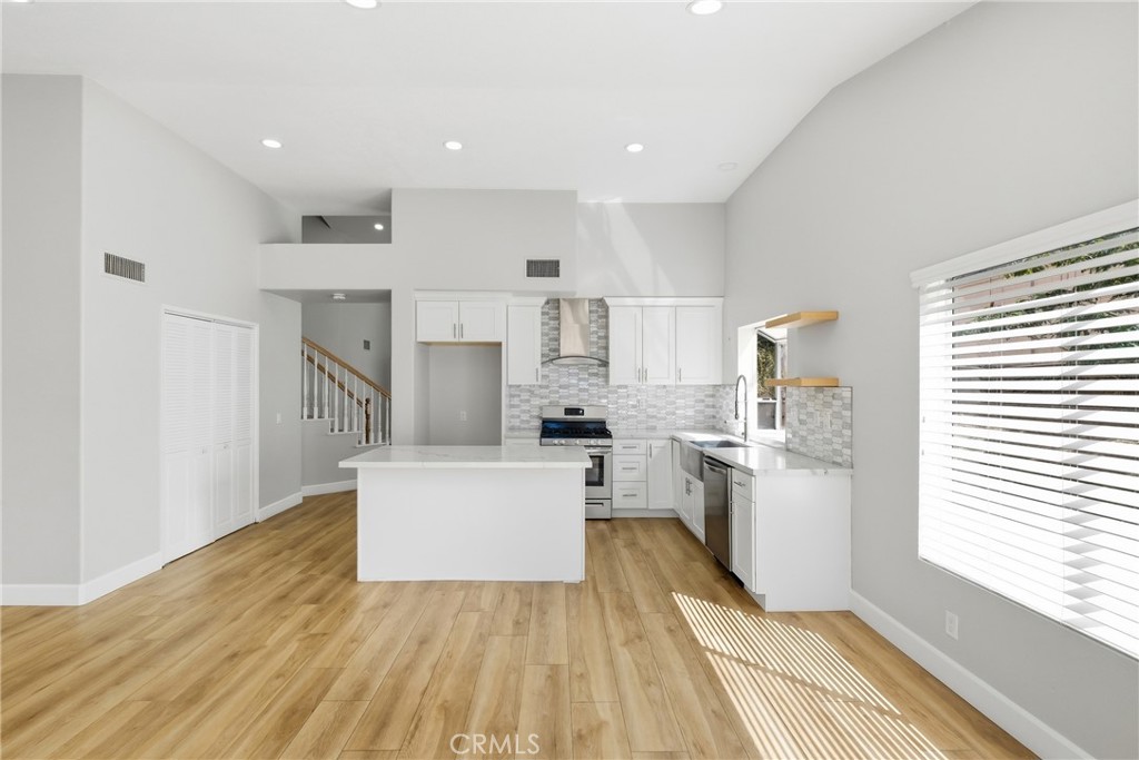 2482 Steven Drive Property Photo 11
