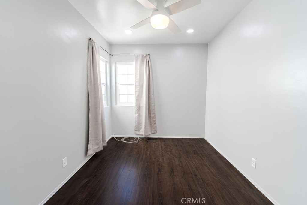 240 E South Property Photo 28