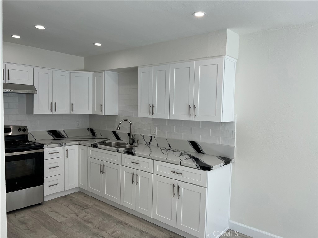 12314 Breezewood Drive C Property Photo 3