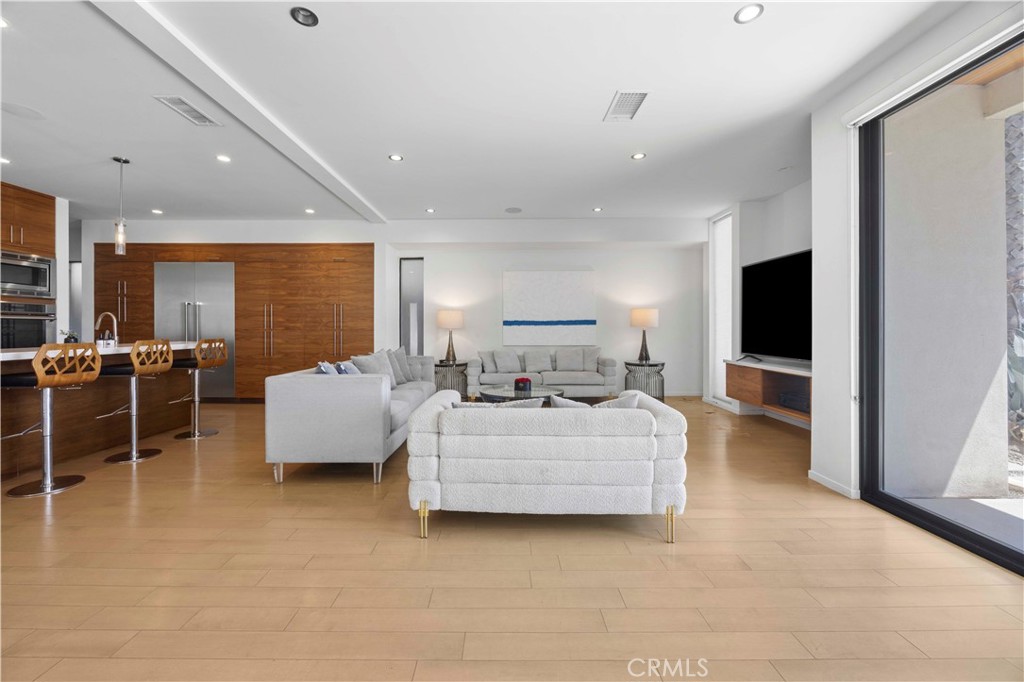5277 E Ocean Property Photo 10