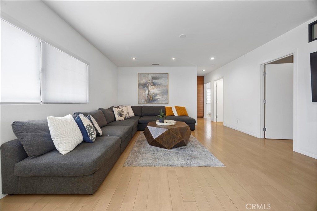 5277 E Ocean Property Photo 16