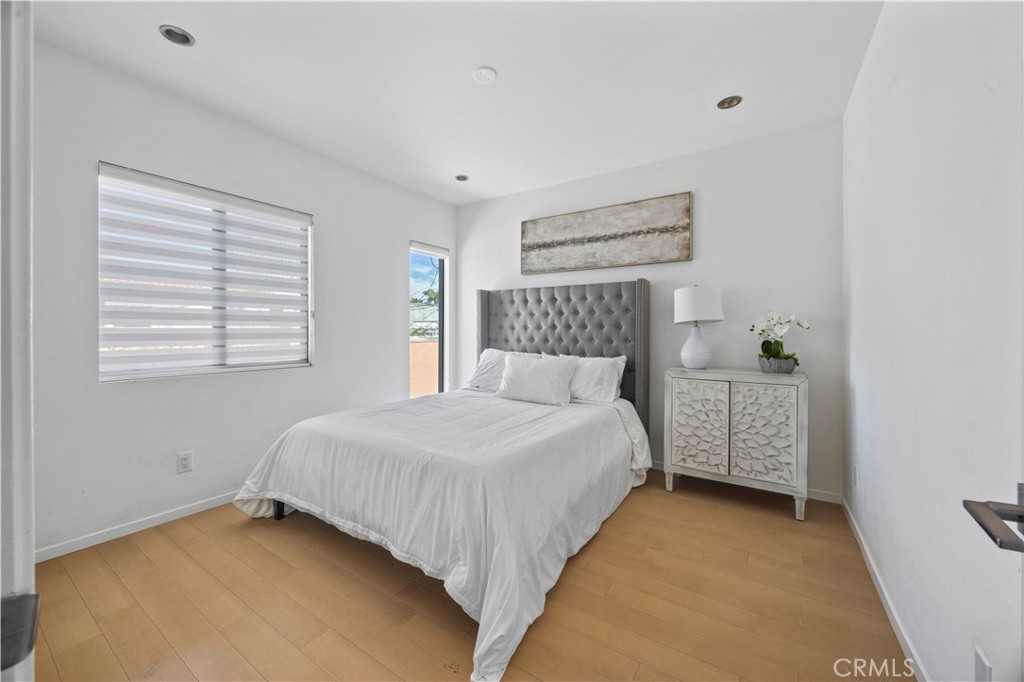 5277 E Ocean Property Photo 19