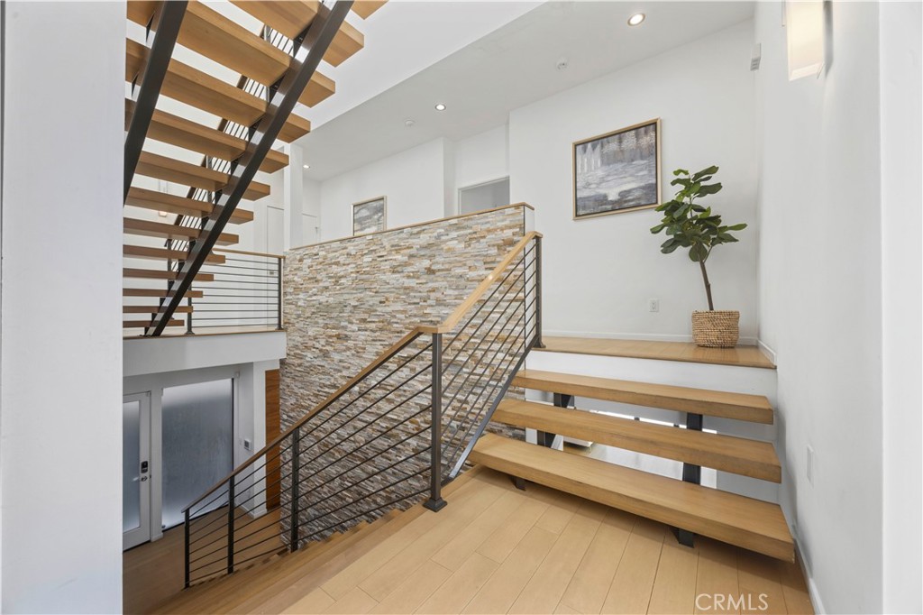5277 E Ocean Property Photo 22