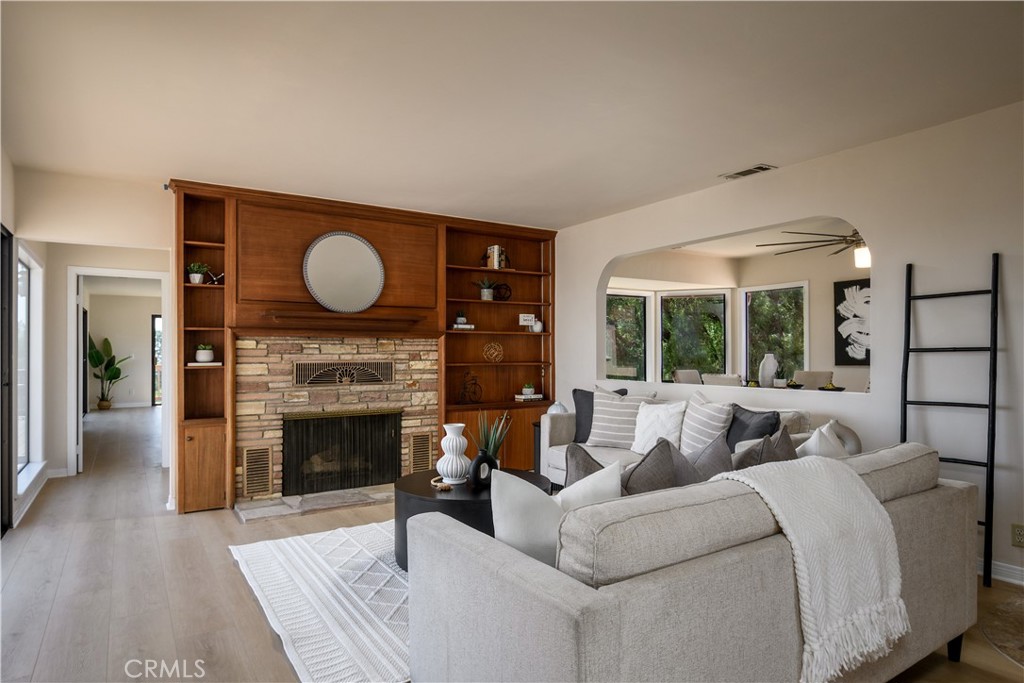 1553 Amate Property Photo 13