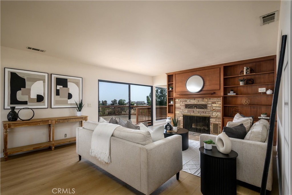 1553 Amate Property Photo 14