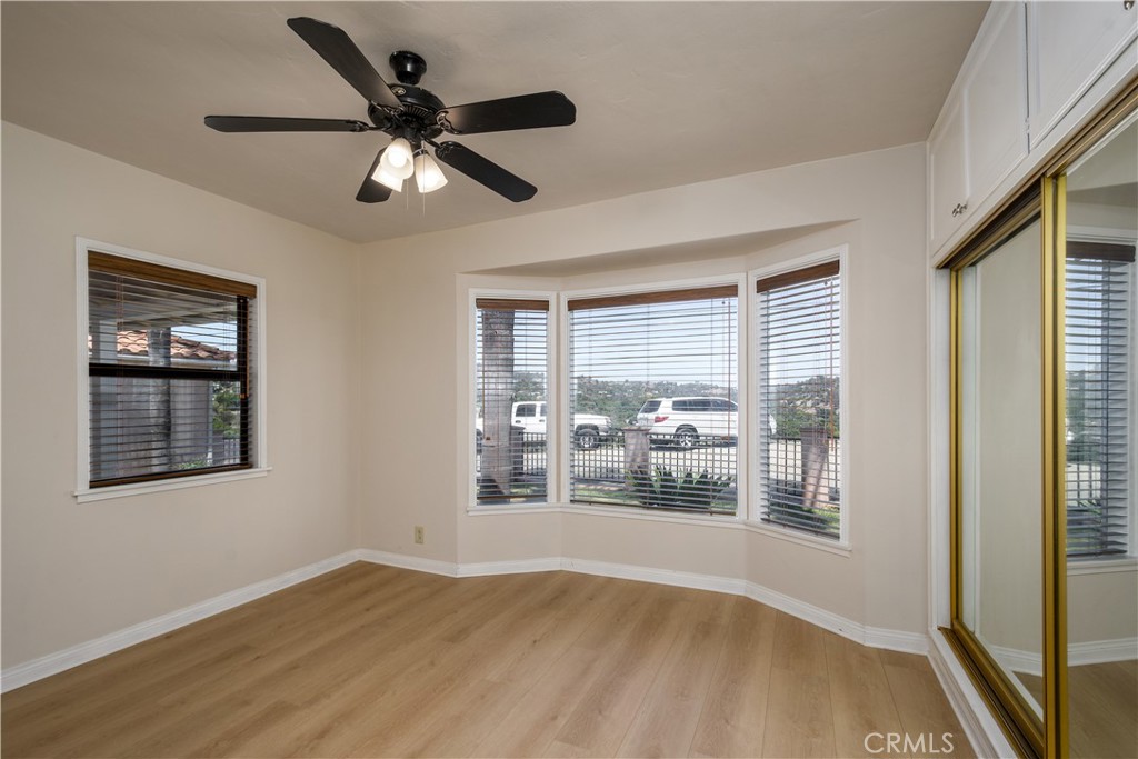 1553 Amate Property Photo 34