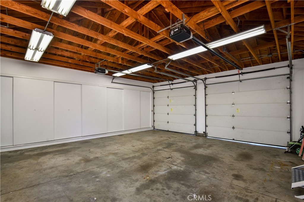 1553 Amate Property Photo 54