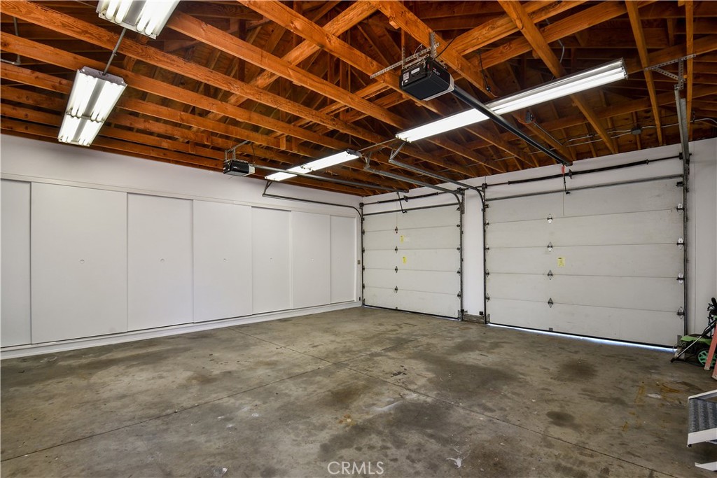 1553 Amate Property Photo 54