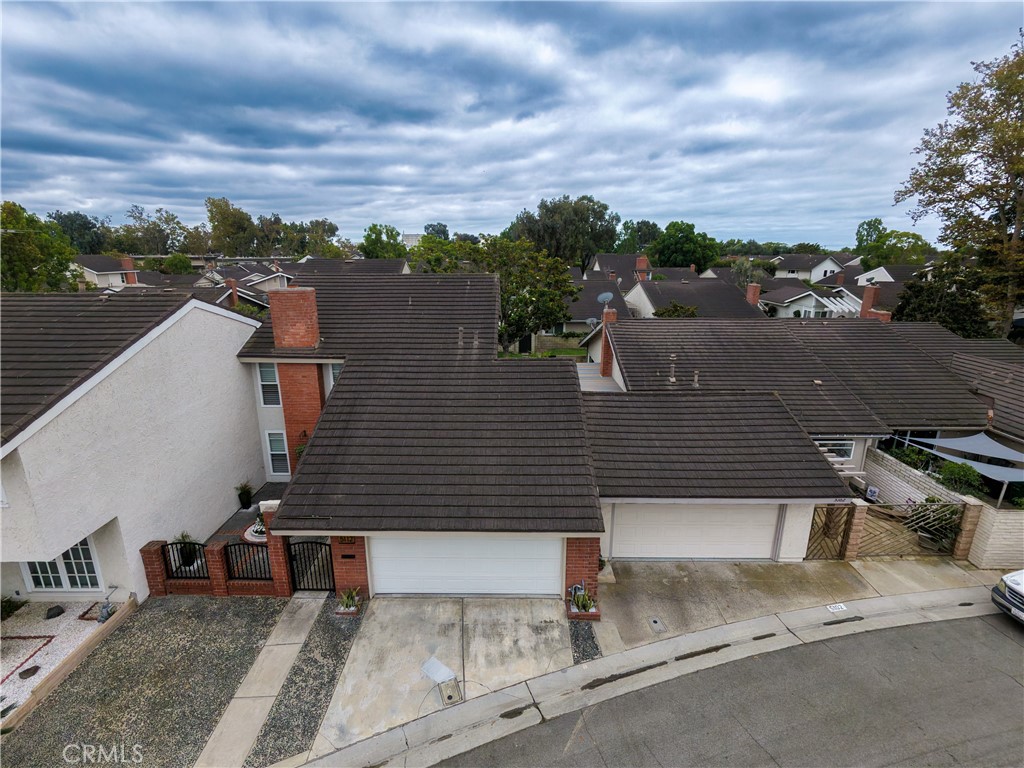 5112 Kingscross Property Photo 2
