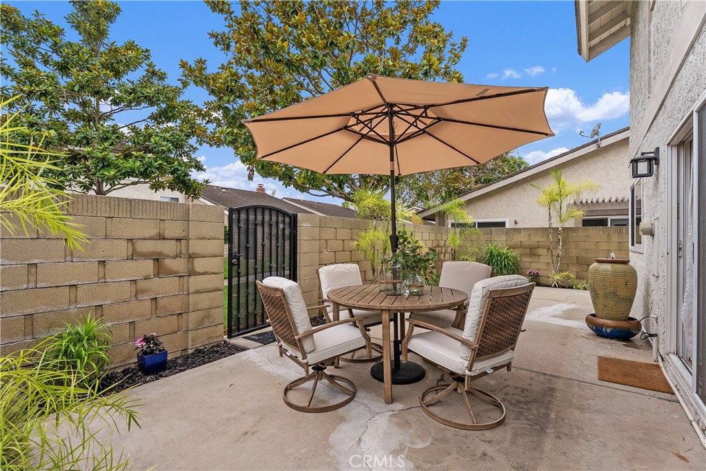 5112 Kingscross Property Photo 36