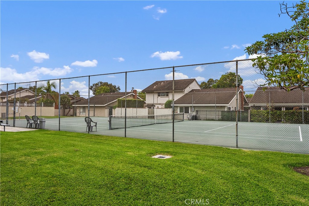 5112 Kingscross Property Photo 38