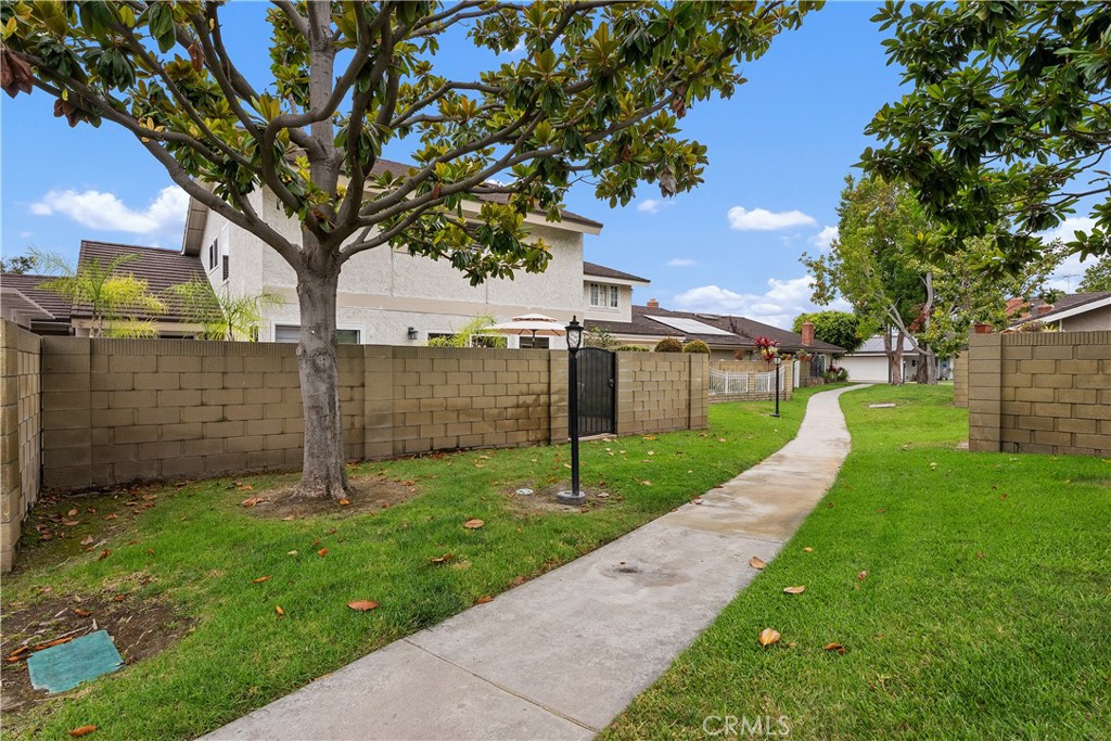 5112 Kingscross Property Photo 39
