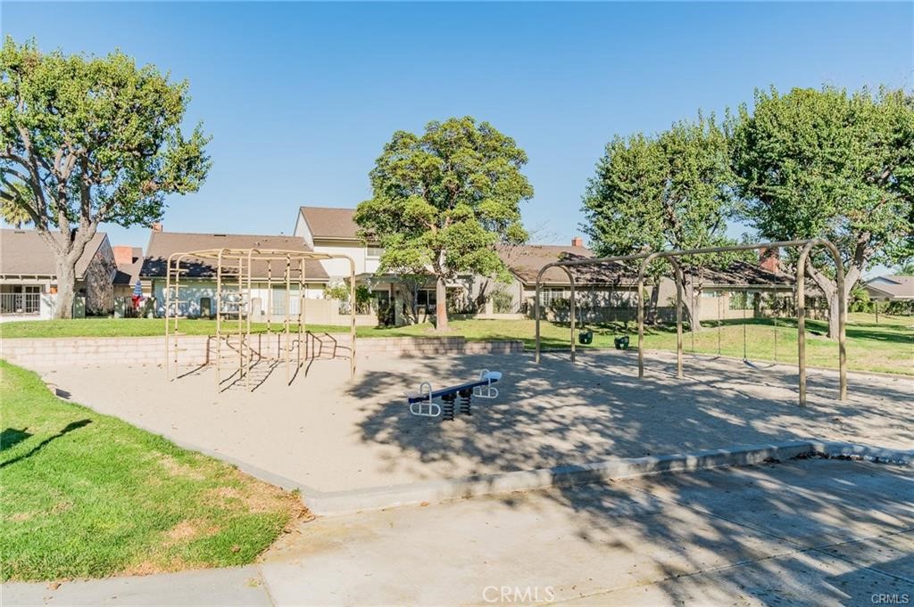 5112 Kingscross Property Photo 48