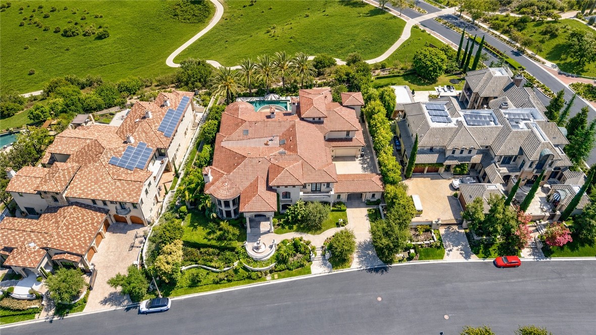 2465 Collinas Property Photo 4