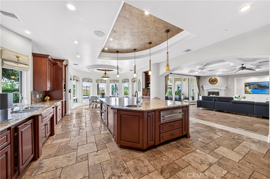 2465 Collinas Property Photo 19