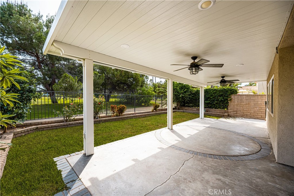 826 Farmer Property Photo 13