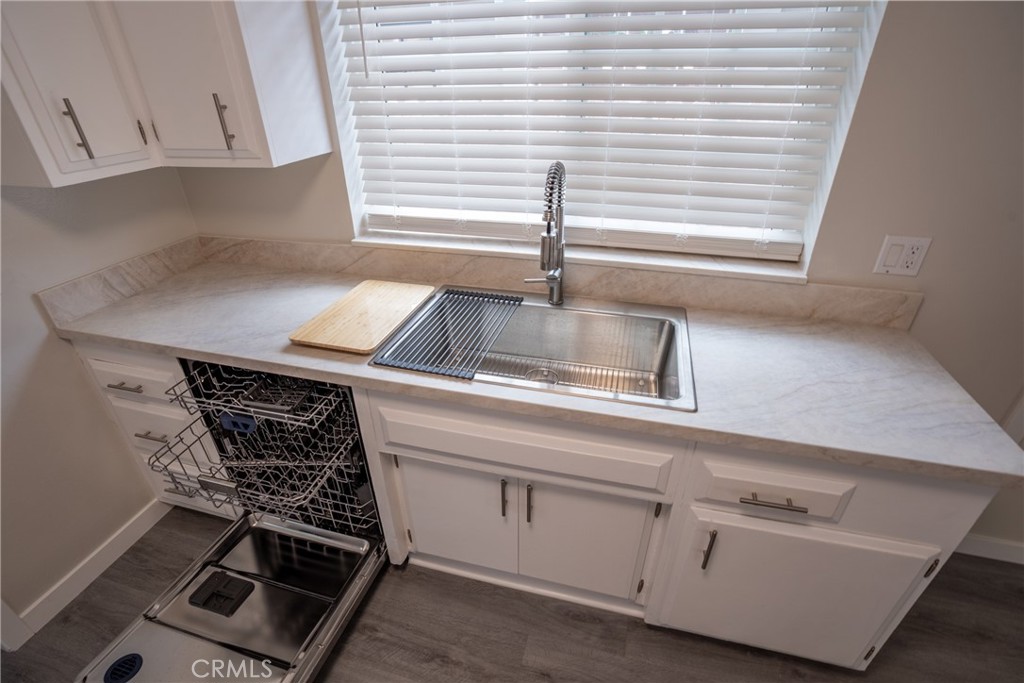 11518 Toerge Property Photo 10