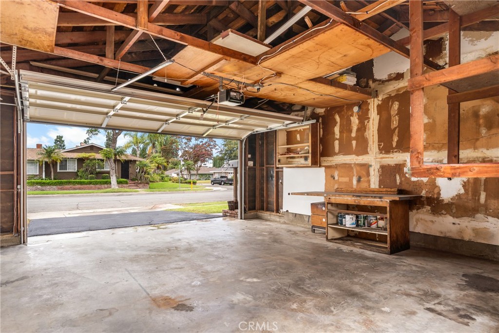 11518 Toerge Property Photo 26